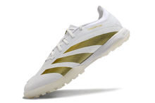 Carregar imagem no visualizador da galeria, Adidas Copa Pure .3 Society - Branco Dourado
