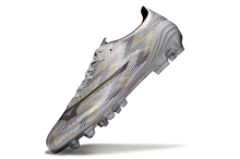 Carregar imagem no visualizador da galeria, Mizuno Alpha Made in Japan - Prata

