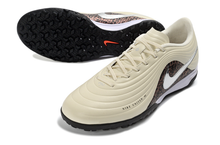 Carregar imagem no visualizador da galeria, Nike Tiempo Legend Maestro PRO Society - United 03
