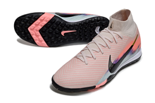 Carregar imagem no visualizador da galeria, Nike Air Zoom Superfly 10 Society Elite TF - United 02
