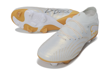 Carregar imagem no visualizador da galeria, Puma Future 9 Ultimate FG - Whiteout
