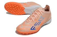Carregar imagem no visualizador da galeria, Adidas F50 Elite Society TF - Laranja
