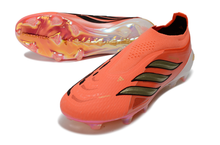 Carregar imagem no visualizador da galeria, Adidas Predator 26 Elite LL FG - Road to Glory
