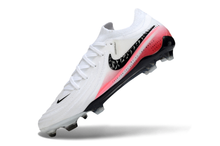 Carregar imagem no visualizador da galeria, Nike Phantom GX2 Elite FG - Branco Rosa
