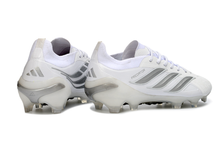 Carregar imagem no visualizador da galeria, Adidas Predator 26 Elite FG
