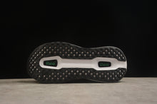Carregar imagem no visualizador da galeria, NIKE VOMERO PREMIUM
