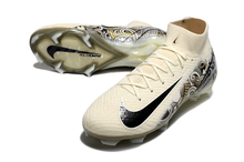 Carregar imagem no visualizador da galeria, Nike Air Zoom Superfly 10 Elite FG
