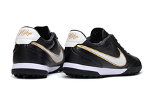 Carregar imagem no visualizador da galeria, Nike Tiempo Legend Ligera PRO Society - Preto

