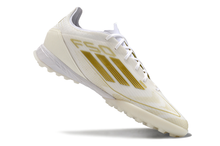 Carregar imagem no visualizador da galeria, Adidas F50 Elite Society TF - Branco Dourado
