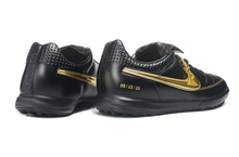 Carregar imagem no visualizador da galeria, Nike Tiempo Legend SE Society - Ronaldinho
