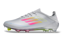 Carregar imagem no visualizador da galeria, Adidas Feminina F50 Elite FG - Cinza
