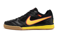 Carregar imagem no visualizador da galeria, Nike SB Gato Futsal - Preto Amarelo
