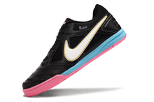 Carregar imagem no visualizador da galeria, Nike SB Gato Futsal - Preto Rosa
