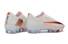 Carregar imagem no visualizador da galeria, Nike Air Zoom Mercurial Superfly 11 Elite FG
