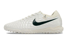 Carregar imagem no visualizador da galeria, Nike Tiempo Legend X PRO Society - Pearl
