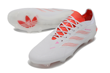 Carregar imagem no visualizador da galeria, Adidas Predator 26 Elite FG
