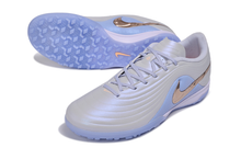 Carregar imagem no visualizador da galeria, Nike Tiempo Legend Maestro PRO Society - Showtime

