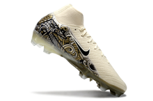 Carregar imagem no visualizador da galeria, Nike Air Zoom Superfly 10 Elite FG
