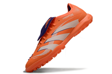 Carregar imagem no visualizador da galeria, Adidas Predator Elite Tongue Society - Laranja
