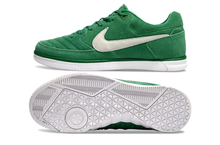 Carregar imagem no visualizador da galeria, Nike Gato Futsal - Verde
