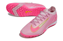 Carregar imagem no visualizador da galeria, Nike Air Zoom Mercurial Vapor 16 Elite TF - Rosa
