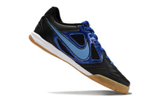 Carregar imagem no visualizador da galeria, Nike SB Gato Futsal - Preto Marinho
