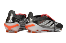 Carregar imagem no visualizador da galeria, Adidas Predator 26 Elite Tongue FG
