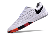 Carregar imagem no visualizador da galeria, Nike Feminina Lunar Gato II Futsal - Branco/vermelho
