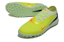 Carregar imagem no visualizador da galeria, Nike Phantom 6 Elite Society - Max Voltage
