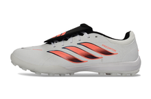 Carregar imagem no visualizador da galeria, Adidas Predator League 26 Society
