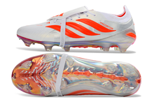 Carregar imagem no visualizador da galeria, Adidas Predator 26 Elite Tongue FG - Branco
