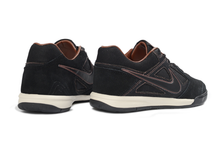 Carregar imagem no visualizador da galeria, Nike SB Gato Futsal - Preto
