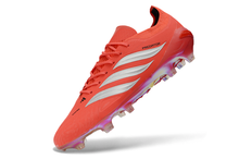 Carregar imagem no visualizador da galeria, Adidas Predator 26 Elite FG
