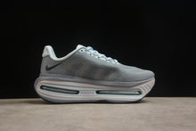 Carregar imagem no visualizador da galeria, NIKE VOMERO PREMIUM

