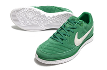 Carregar imagem no visualizador da galeria, Nike Gato Futsal - Verde
