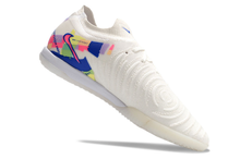 Carregar imagem no visualizador da galeria, Nike Phantom GX2 Elite Futsal - SoCal
