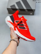 Carregar imagem no visualizador da galeria, Tênis Adidas Ultra Boost Light - CLIQUE PARA VER MAIS CORES
