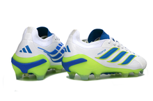 Carregar imagem no visualizador da galeria, Adidas Predator 26 Elite FG
