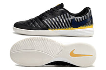 Carregar imagem no visualizador da galeria, Nike Feminina Lunar Gato II Futsal - Preto Laranja
