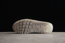 Carregar imagem no visualizador da galeria, Tênis Nike Air Max Terrascape 90
