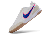 Carregar imagem no visualizador da galeria, Nike Tiempo Street Gato Futsal - Branco Rosa

