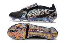 Carregar imagem no visualizador da galeria, Adidas Predator 26 Elite Tongue FG -  Preto
