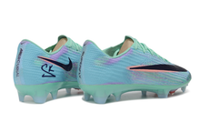 Carregar imagem no visualizador da galeria, Nike Air Zoom Mercurial Superfly 11 Elite FG

