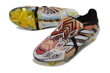 Carregar imagem no visualizador da galeria, Adidas Predator 26 Elite Tongue FG
