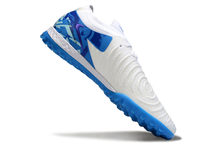 Carregar imagem no visualizador da galeria, Nike Phantom GX II Elite Society - Branco Azul
