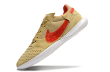 Carregar imagem no visualizador da galeria, Nike Street Gato Futsal - Dourado
