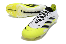 Carregar imagem no visualizador da galeria, Adidas Predator 26 Elite FG - Branco Verde
