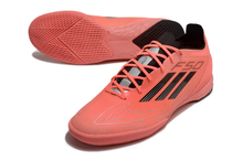 Carregar imagem no visualizador da galeria, Adidas F50 Elite Futsal IC
