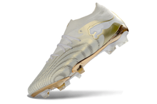 Carregar imagem no visualizador da galeria, Puma Future 9 Ultimate FG - Branco Dourado
