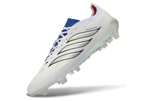 Carregar imagem no visualizador da galeria, Adidas Predator 26 Elite FG
